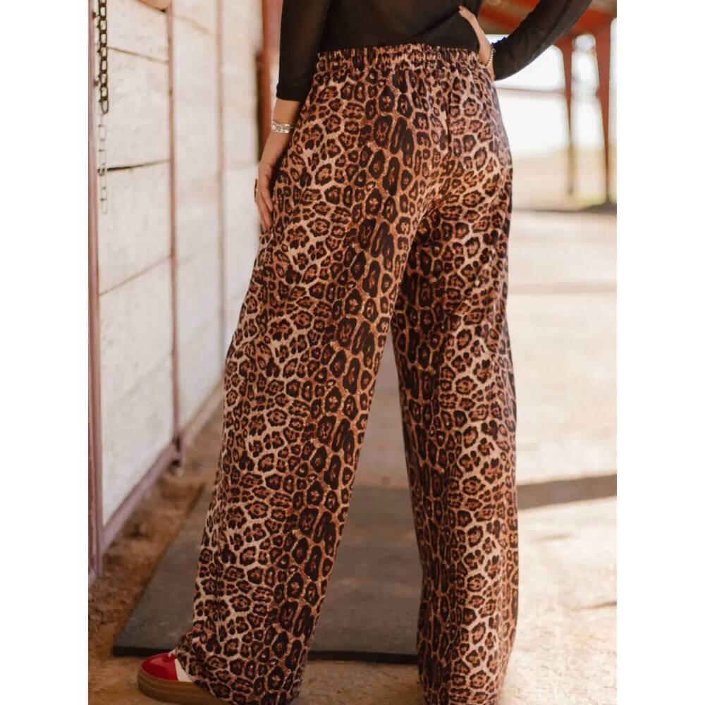 NEW STERLING KREEK range and roar pants in leopard print - Picture 3 of 3